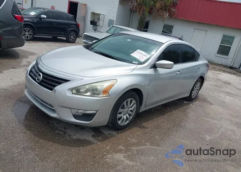 2014 Nissan Altima 2.5 из США, поврежденный, VIN 1N4AL3AP2EC168601